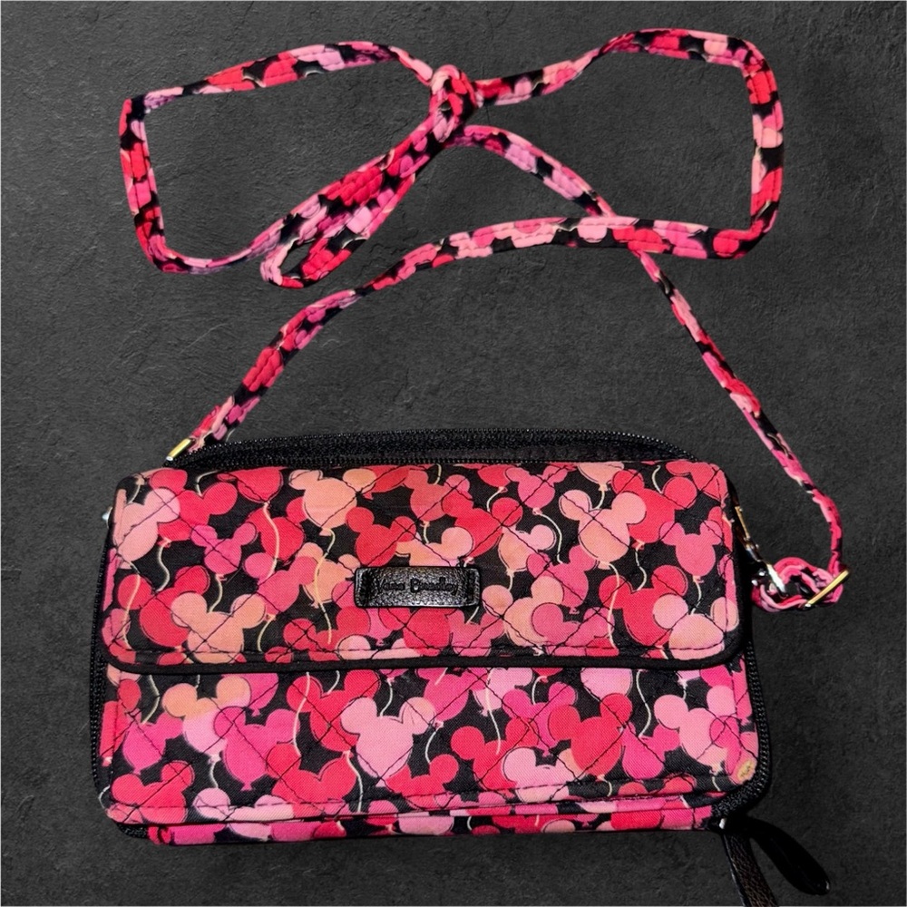 Vera Bradley Disney Black And Pink  Crossbody Organizer Purse With RFID Vacation